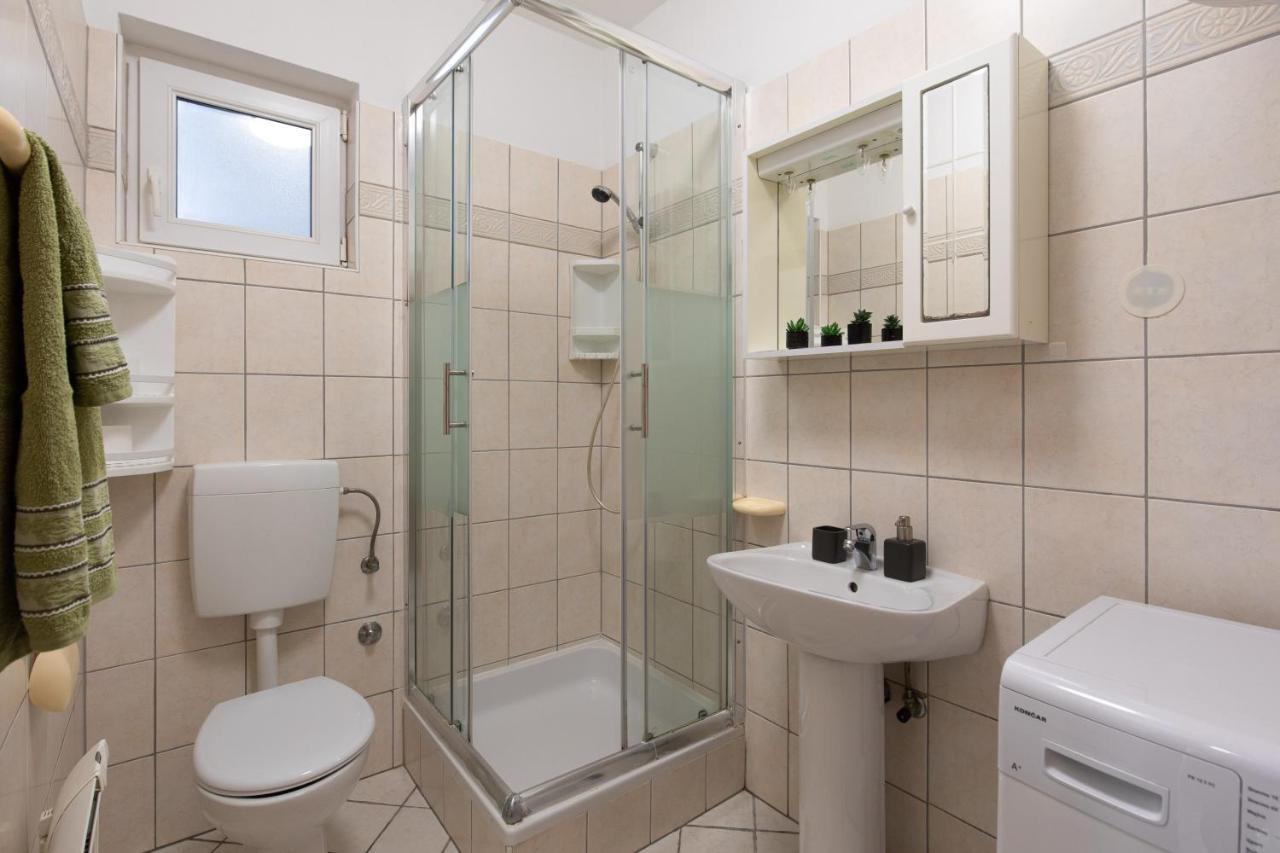 Apartment Filip Đảo Krk Ngoại thất bức ảnh